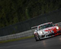 VLN 3. Lauf 2018 - Foto: Gruppe C Photography; #101 Porsche 911 GT3 Cup, GIGASPEED Team GetSpeed Performance: John Shoffner, Janine Hill, Arno Klasen