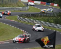 VLN 3. Lauf 2018 - Foto: Gruppe C Photography; #101 Porsche 911 GT3 Cup, GIGASPEED Team GetSpeed Performance: John Shoffner, Janine Hill, Arno Klasen