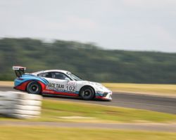 VLN 4. Lauf 2018, Nürburgring-Nordschleife - Foto: Gruppe C Photography; #102 Porsche 911 GT3 Cup, GIGASPEED Team GetSpeed Performance: Philip Hamprecht, Manuel Lauck, Fabian Schiller