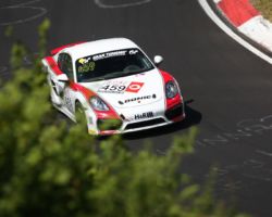 VLN 4. Lauf 2018, Nürburgring-Nordschleife - Foto: Gruppe C Photography; #459 Porsche Cayman, GIGASPEED Team GetSpeed Performance: Carrie Schreiner, Marvin Dienst