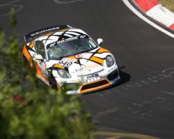 VLN 4. Lauf 2018, Nürburgring-Nordschleife - Foto: Gruppe C Photography; #940 Porsche Cayman GT4, GIGASPEED Team GetSpeed Performance: 'Max', 'Jens'