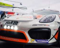 VLN 7. Lauf 2018, Nürburgring-Nordschleife - Foto: Gruppe C Photography; #940 Porsche Cayman GT4 CS, GIGASPEED Team GetSpeed Performance: Max, Jens